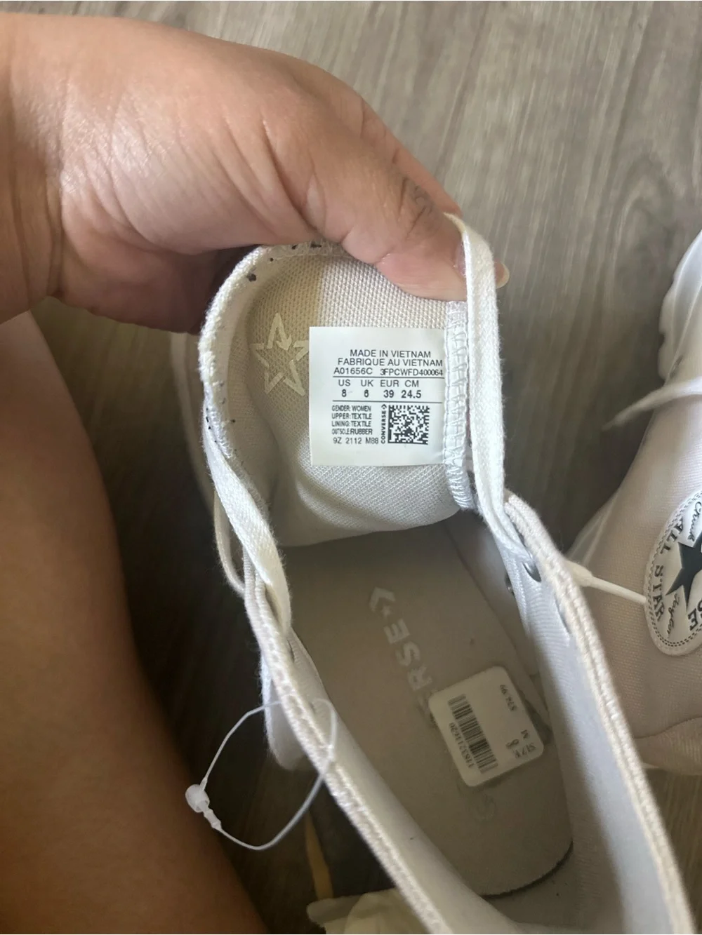 Converse Nude Beige aesthetic Platform Lug Sole High Top Sneakers in Cream/White - Picture 12 of 16